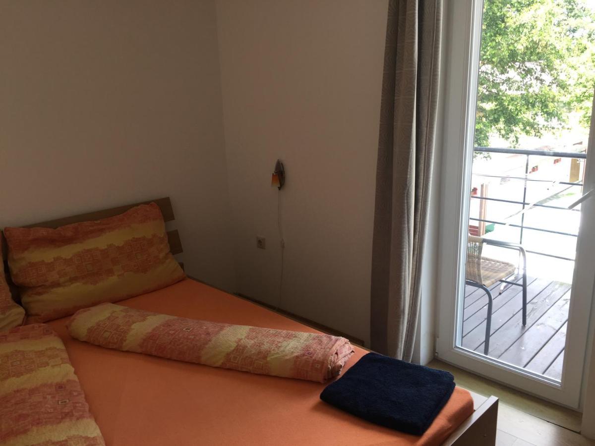 Hableany Etterem, Pizzeria Es Vendeghaz Bed & Breakfast Balatonmáriafürdő Eksteriør bilde