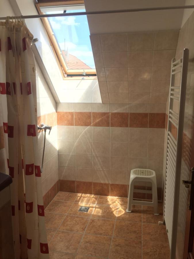 Hableany Etterem, Pizzeria Es Vendeghaz Bed & Breakfast Balatonmáriafürdő Eksteriør bilde