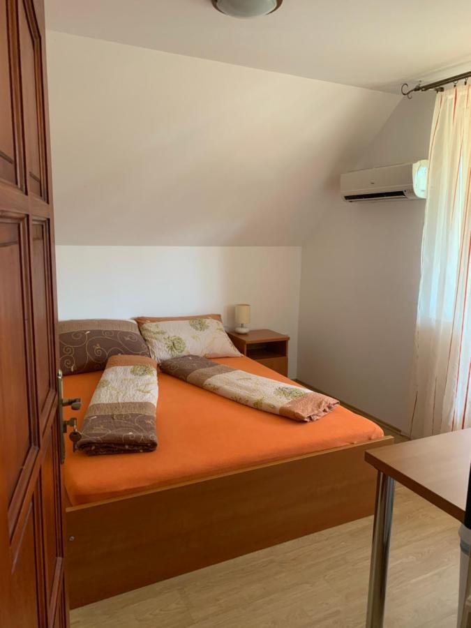 Hableany Etterem, Pizzeria Es Vendeghaz Bed & Breakfast Balatonmáriafürdő Eksteriør bilde